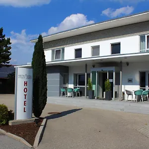 Garni Max Zwo Hotel